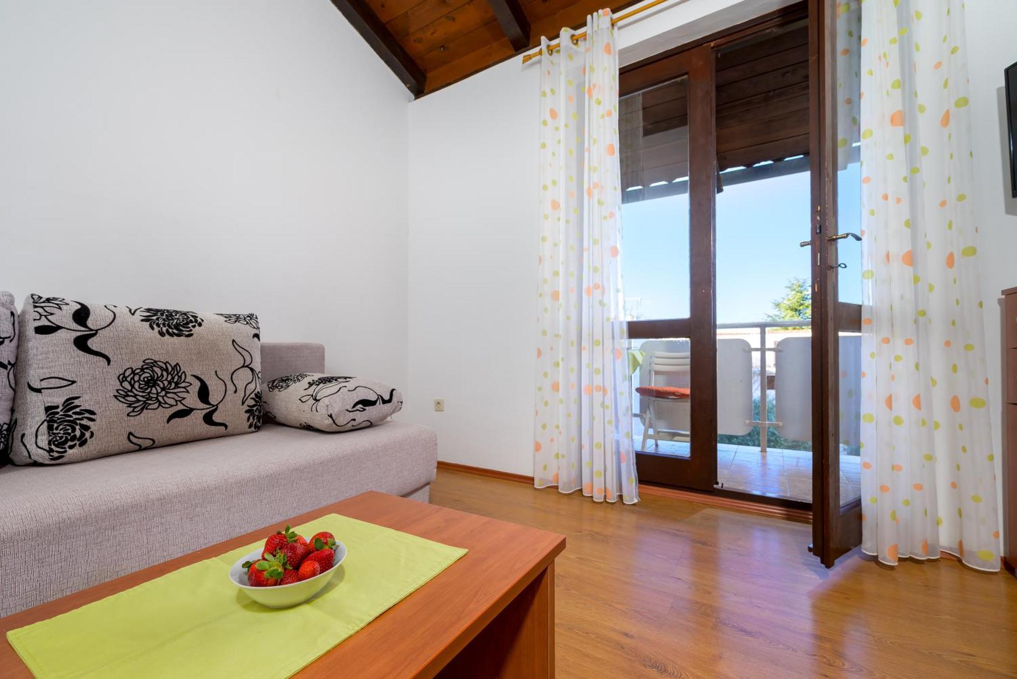 Apartment Pinjola Пореч Екстер'єр фото